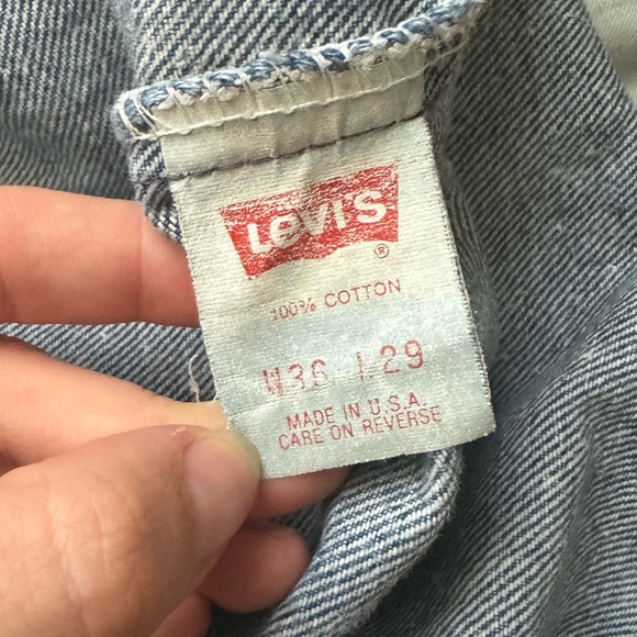 Vintage Levi’s jeans - Picture 2 of 3